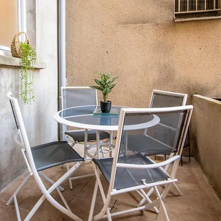 La Citadine Balcon, Terrasse, Fibre, Centre-ville Appartement Millau